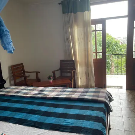 Top Heaven Ella Room photo